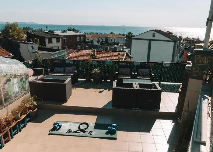 Green Life Apart Hotel
